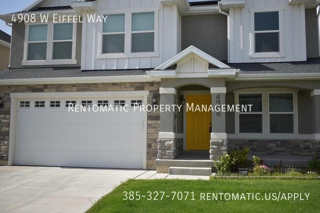 Photo - 4908 Eiffel Wy