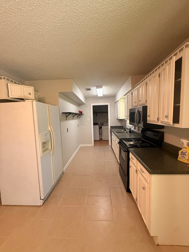 Photo - 3201 Iola Ave