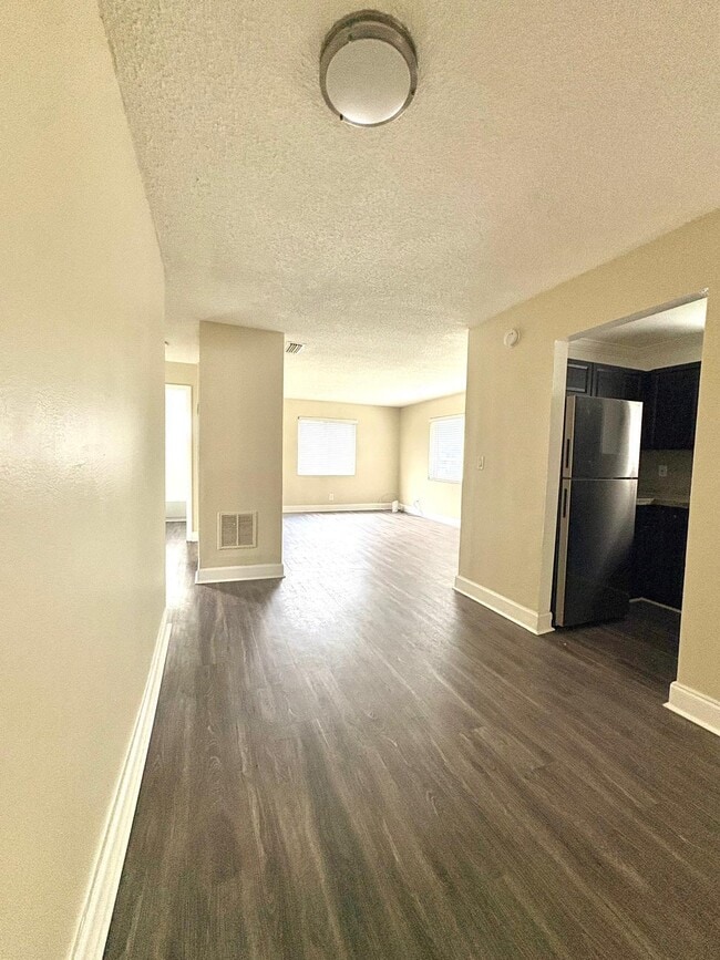 5901 NW 17th Pl Unit 204