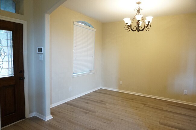 Photo - 6015 Mystic Berry Dr