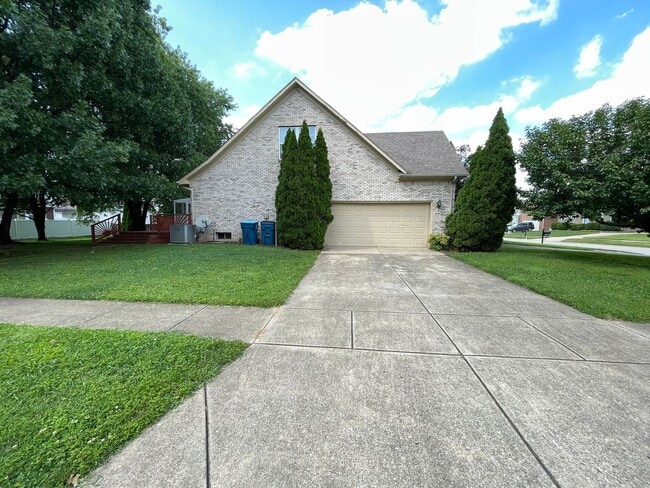 Photo - 3914 Stone Hollow Dr