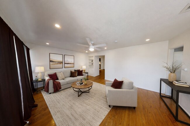 Photo - 6BD/3BA, Renovated Backyard!