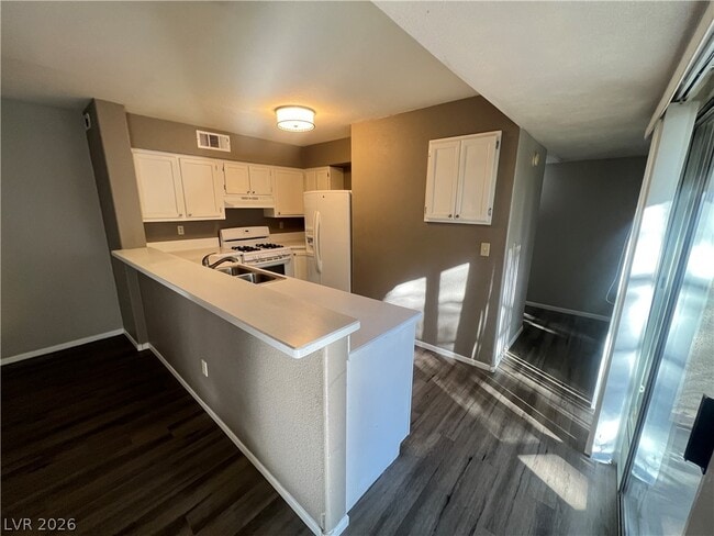 Photo - 2251 Wigwam Pkwy Unit 225