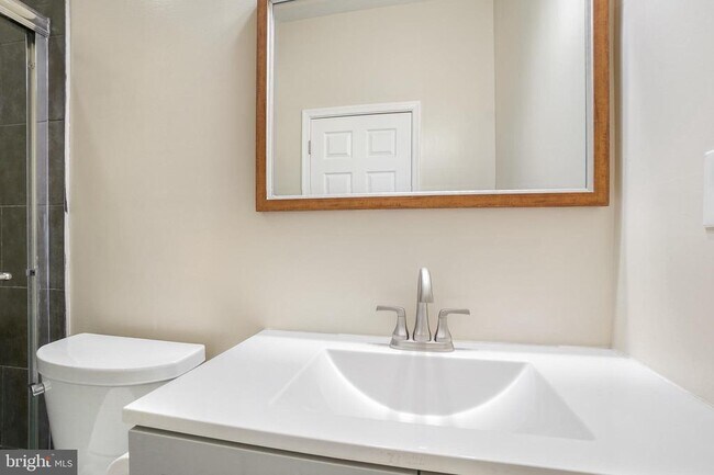 Photo - 1339 W Lafayette Ave