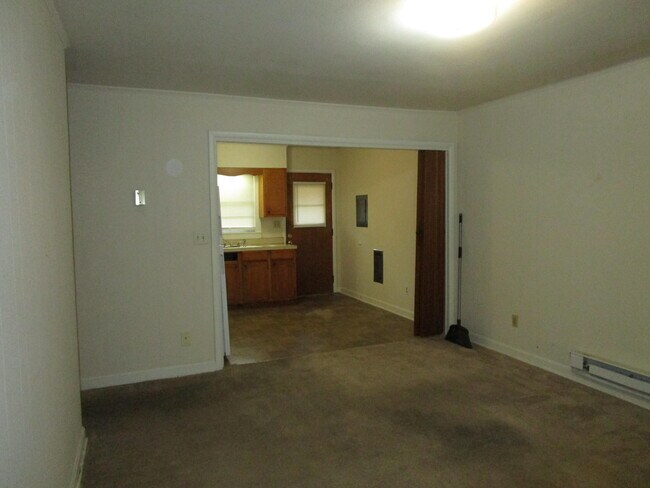 Photo - 211 W Hampton Ave