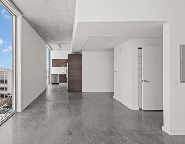 Photo - 151 SE 1st St Unit 3310