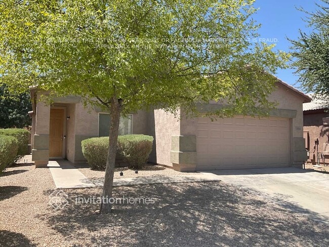 Building Photo - 898 E Canyon Rock Rd Rental