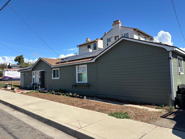 Photo - 172 N 13th St