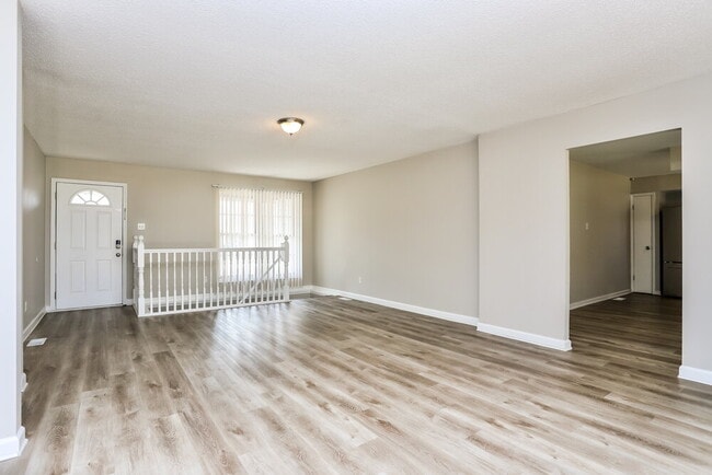 Photo - 3035 Oriental Dr