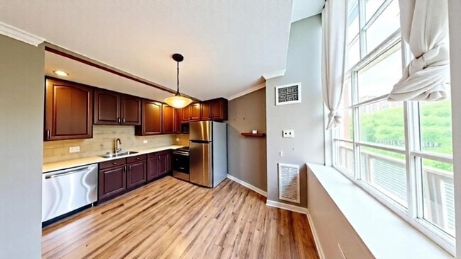 Photo - 106 13th St Unidad 323