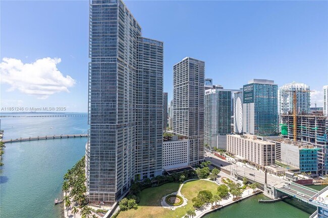 Building Photo - 300 Biscayne Blvd Way Unit 2504 Rental