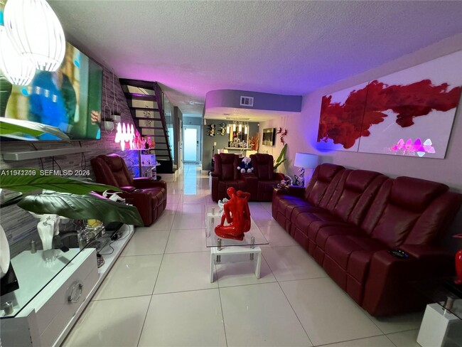 Photo - 3870 W 8th Ln