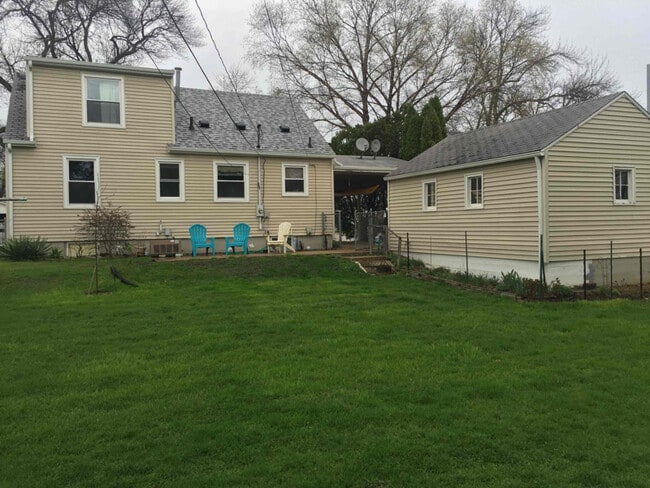 Photo - 1815 8th Ave SW