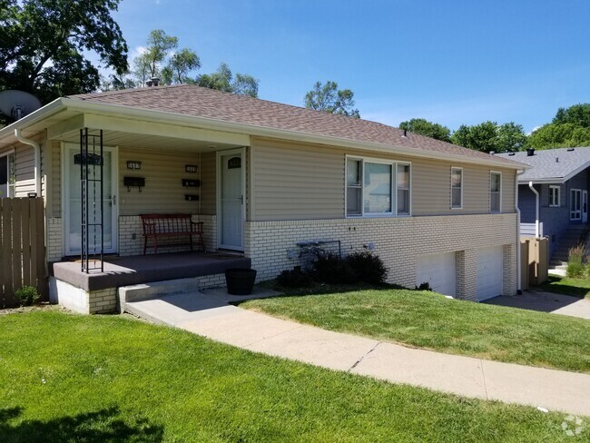 Building Photo - Seward Street  Property Rental