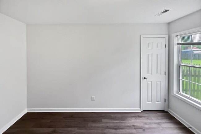 Photo - 6810 Ironwood Cir