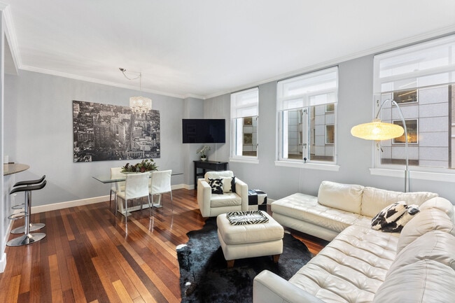 Photo - 201 Sansome St