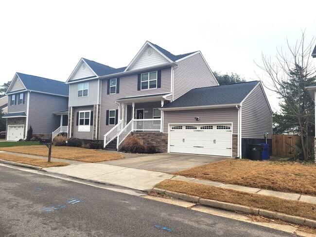 Photo - Stunning 4 Bedroom, 2.5 Bath Home Just 3 Blocks to Chesapeake Bay