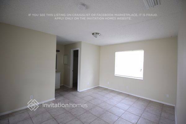 Photo - 8121 NW 44th Ct