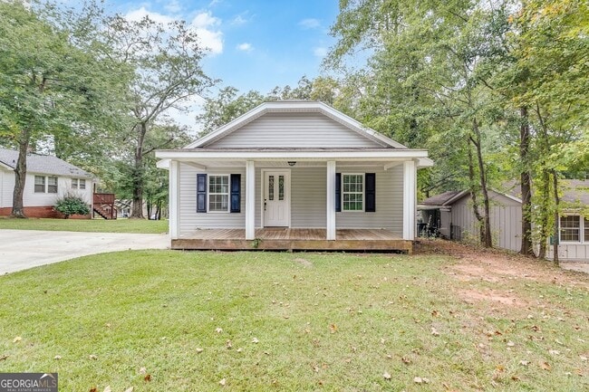 Photo - 322 Stewart St