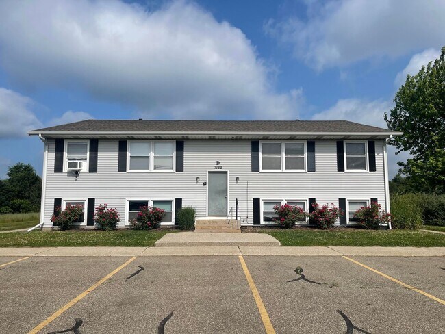 Country Ridge Apartments