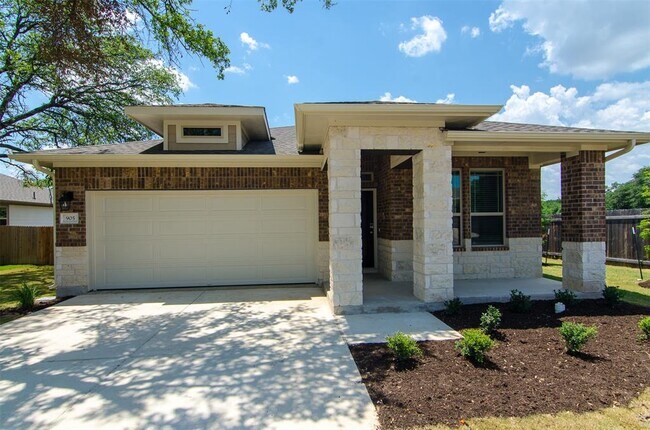 Photo - 905 Olive Creek Dr House