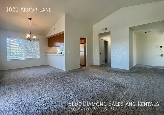 Photo - 1021 Arbor Ln