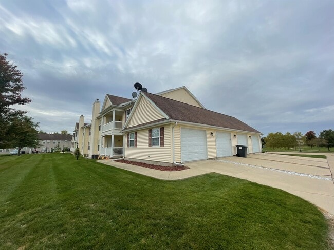 Building Photo - 516 N James