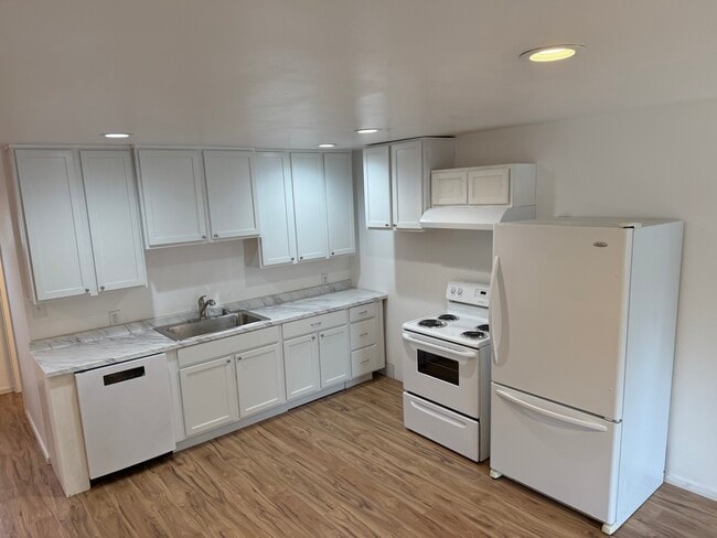 Photo - 16420 6th Ave W Unidad #3
