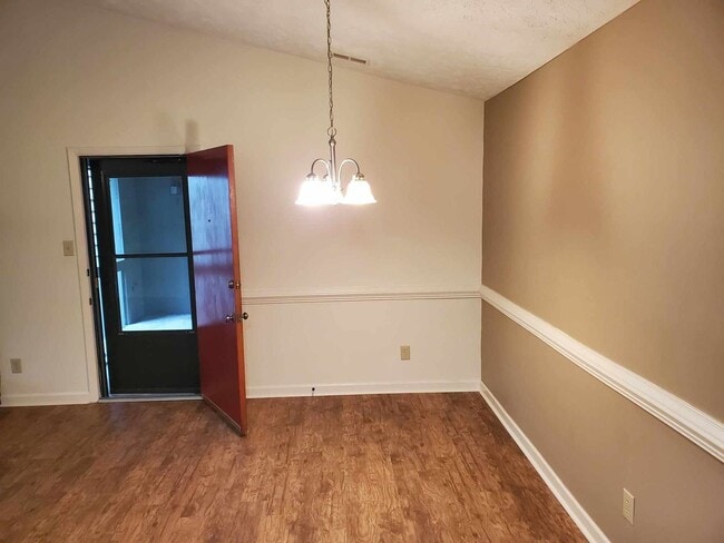 Photo - 2 Bedroom, 2 Bath Apartment