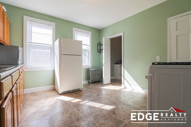 19 Shannon St Unit 3