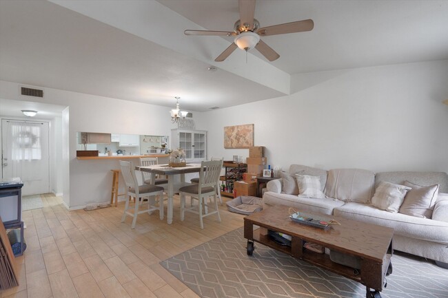 Photo - 6029 Old Fredericksburg Rd Apartamento Unidad B