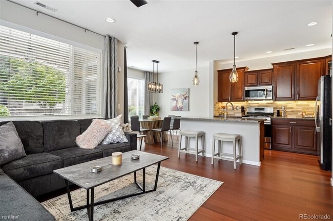 Photo - 3 br, 3 bath Condo - 11207 Osage Circle A