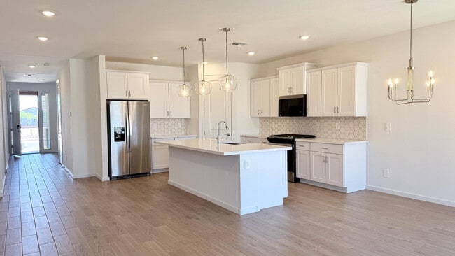 Photo - 15988 W Desert Spoon Dr