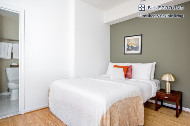 Photo - 1826 Vernon St NW Unidad FL3-ID193