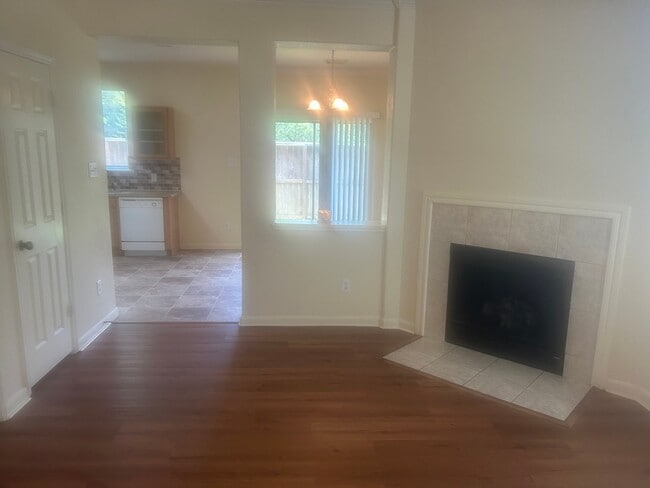 Photo - 8031 Barnes Ridge Ln