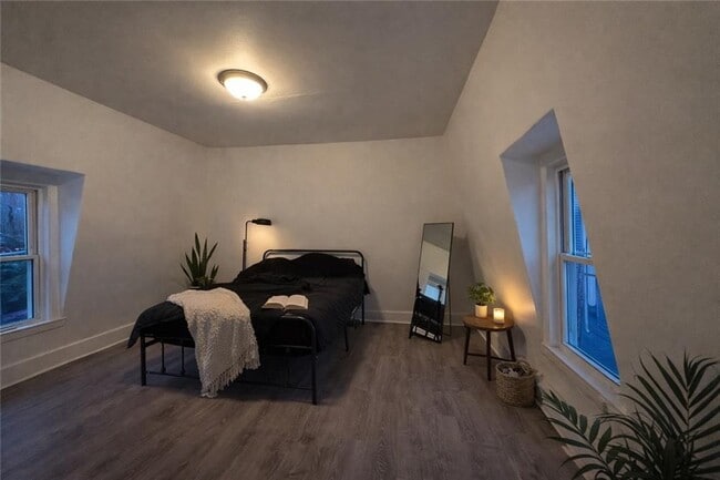 Photo - 212-212 N Main St Unit 3