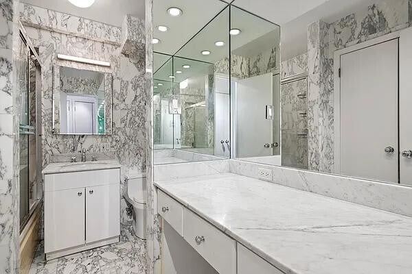 69 W 9th St Unit Q