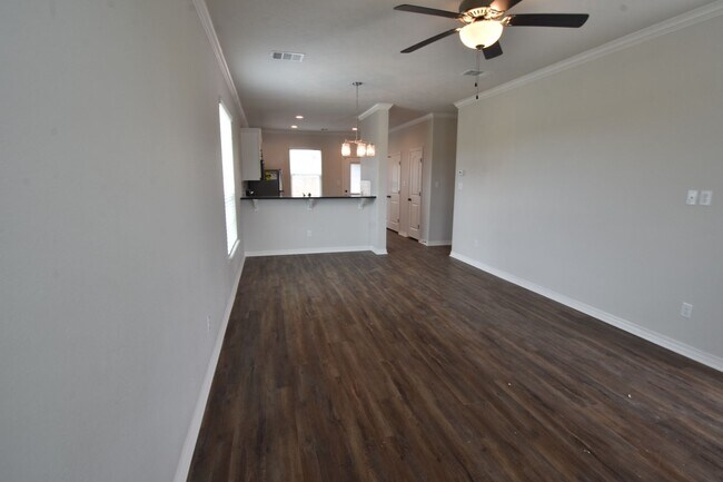 Photo - 4 bed,4 bath House available Jan 2nd 2026