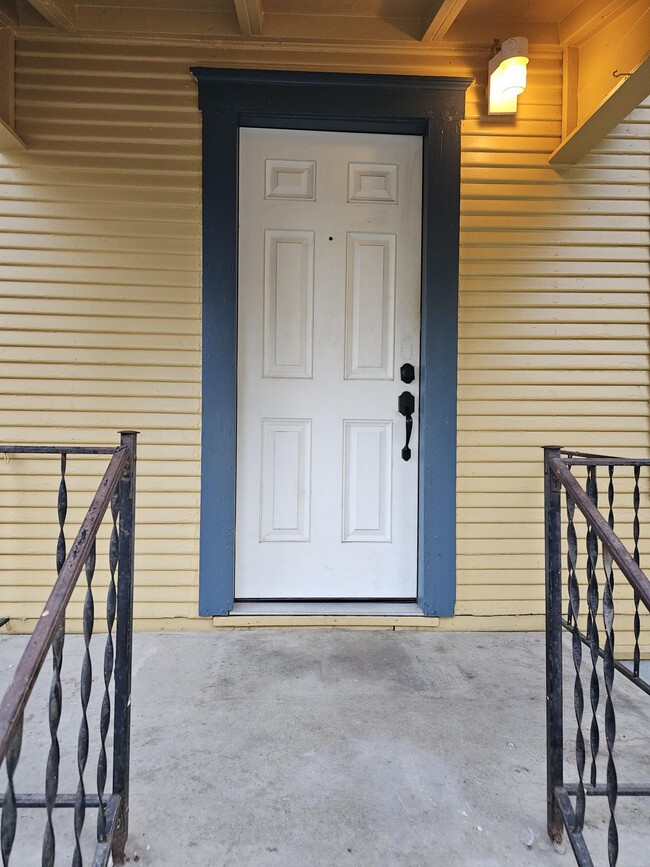 Photo - 1707 E 34th St