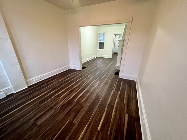 Photo - 462 S Christian St