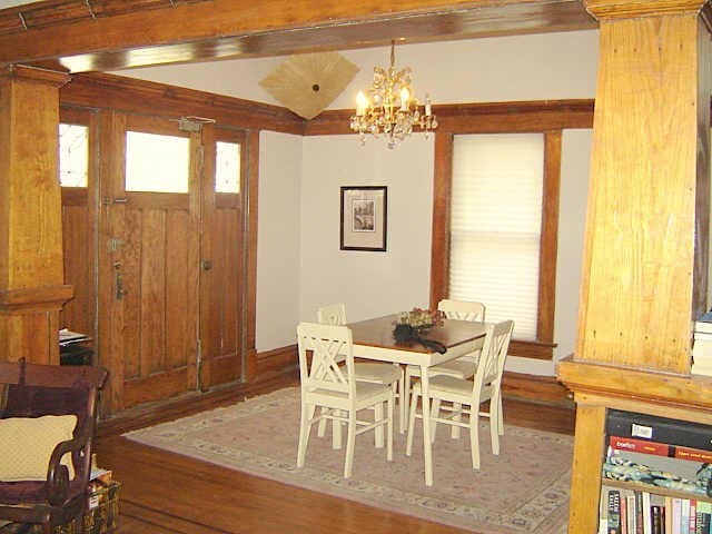 Photo - 213 Stratford St