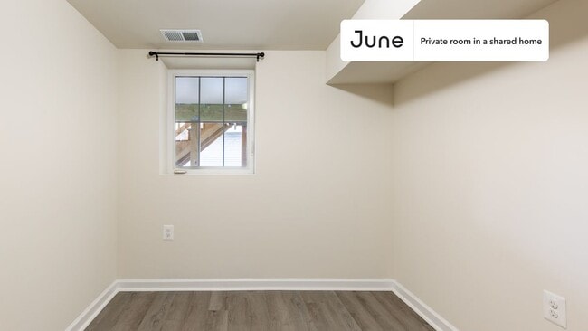 Photo - Room in Shared 4 bed/3.5 bath home Unit D