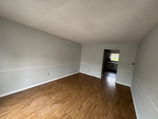 Photo - 108 Paynes Ford Rd
