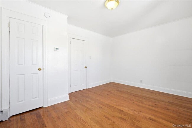 Photo - 71-19 Nansen St Unit 2nd Floor