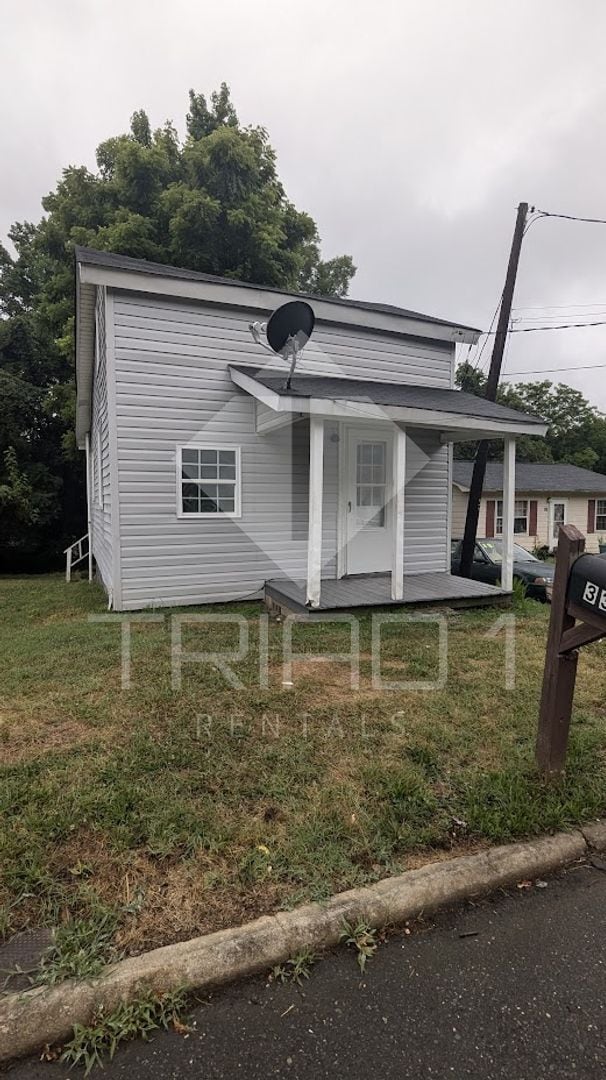 Photo - 1Bed/1Bath HOUSE in Reidsville! - $895/mo