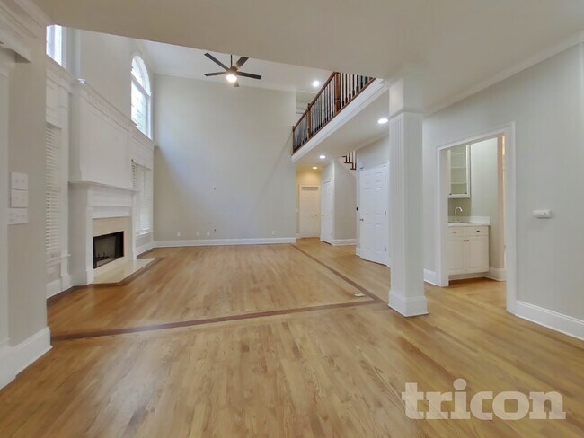 Photo - 1795 Millside Terrace