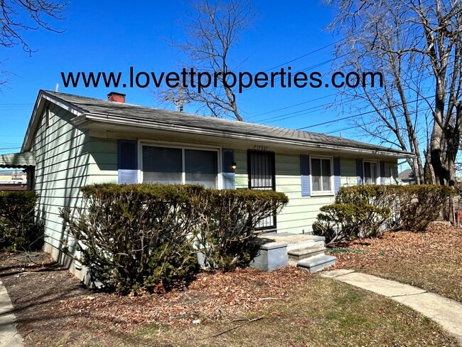 Building Photo - 17221 New York St