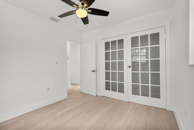 Photo - 153 NW 42nd St