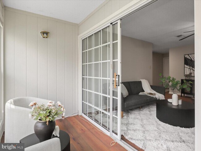 Photo - 12105 Green Leaf Ct Unit 201