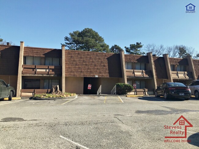 Photo - 915 S Seminole Dr Apartment Unit 20